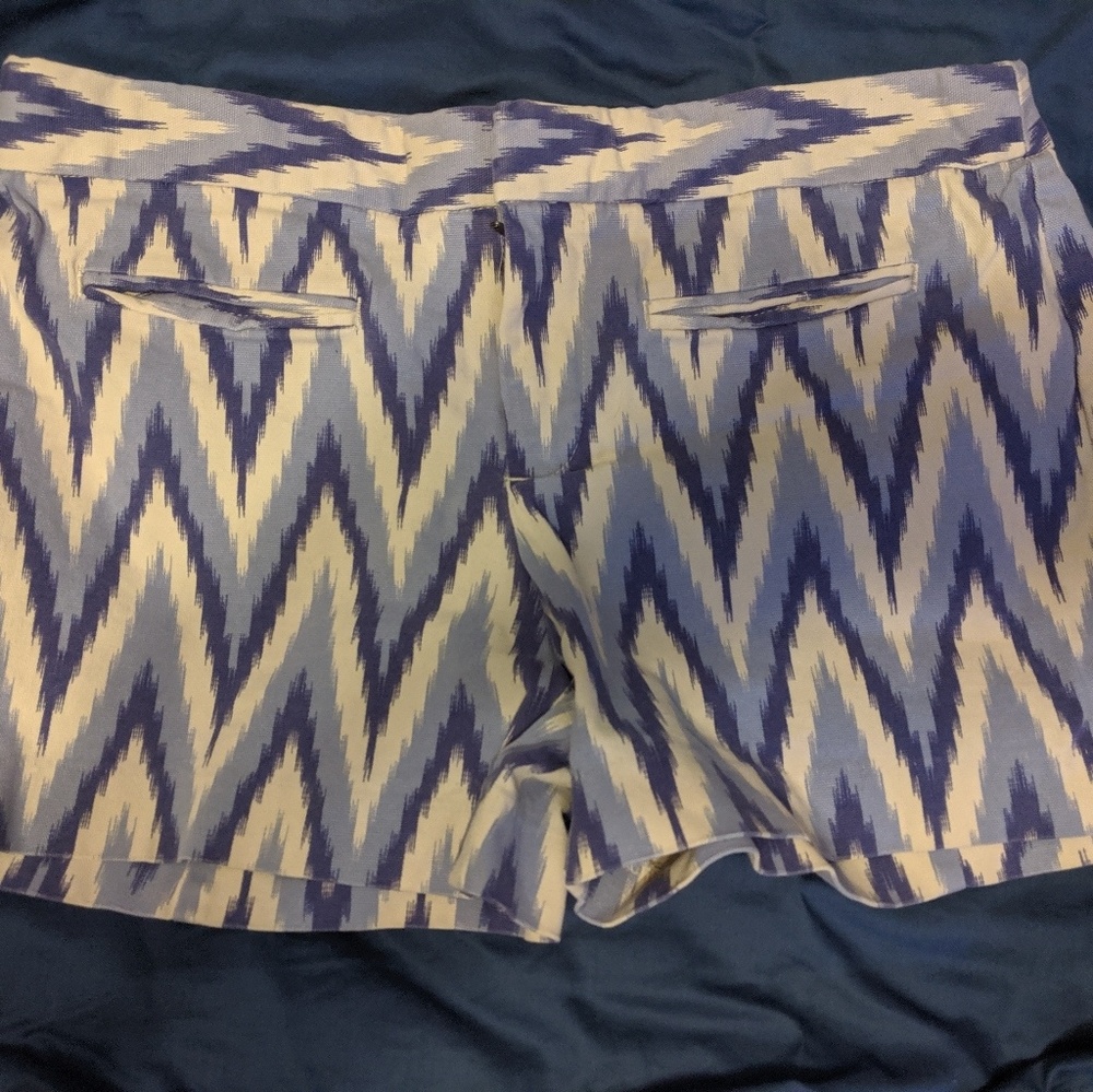GAP shorts